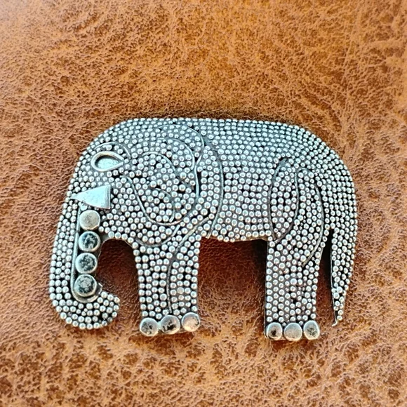 NAPIER Silver 925 Elephant Pin Brooch - Picture 8 of 8